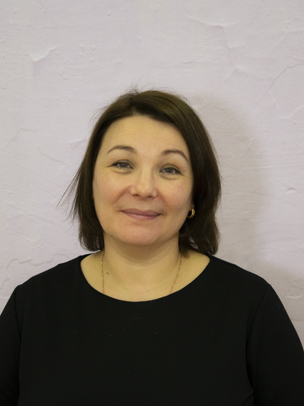 Растворова Марина Юрьевна.